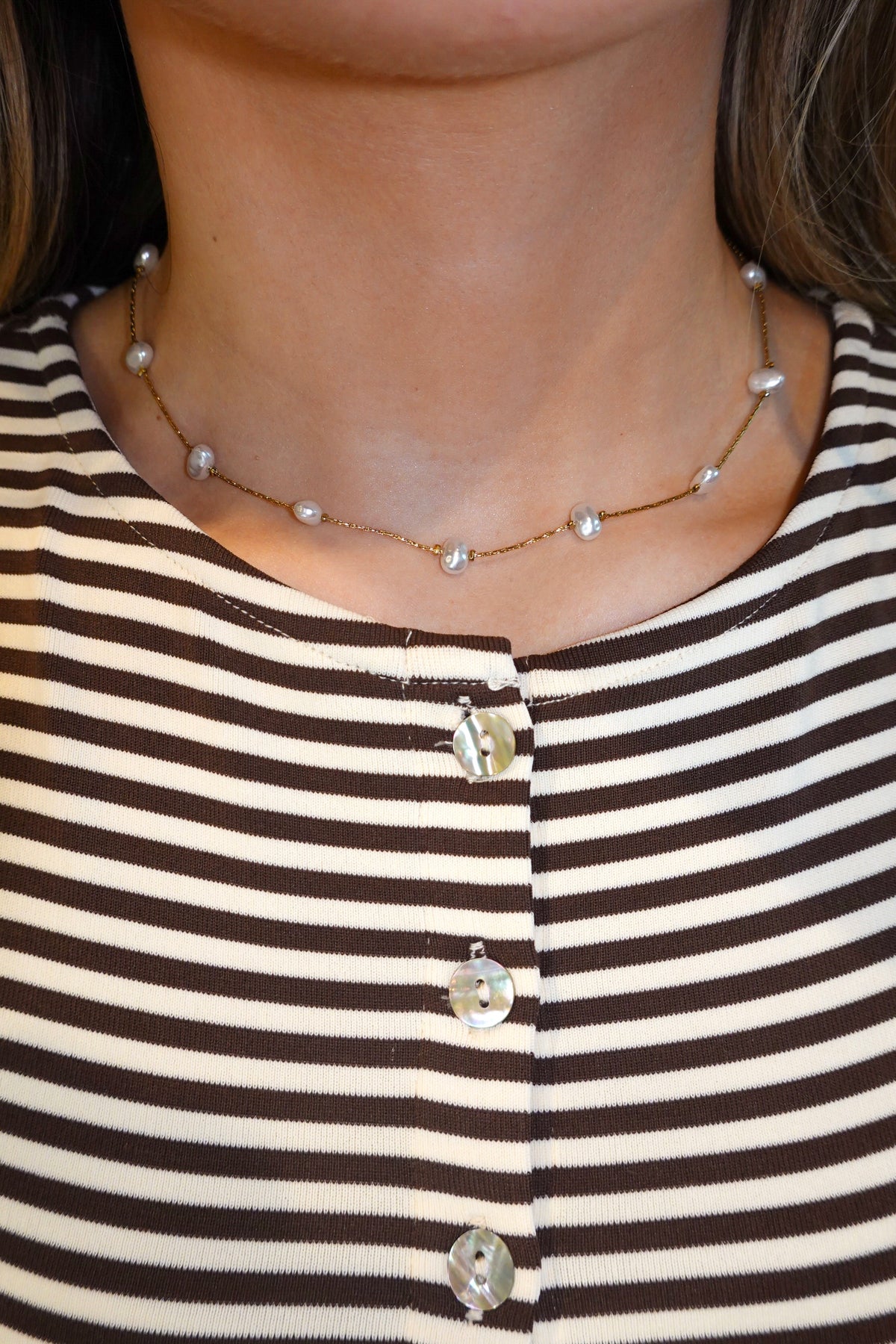 Scattered Pearl Necklace