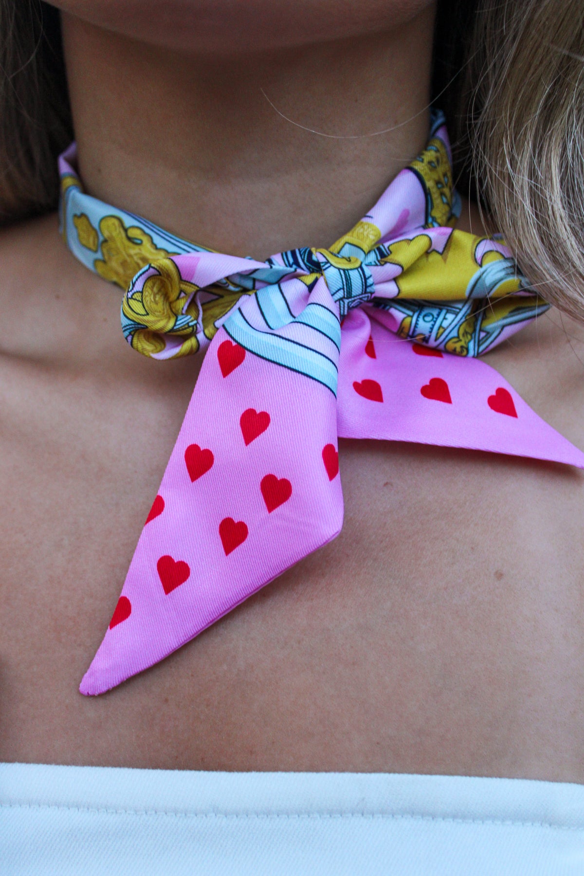 Queen of Hearts Twilly